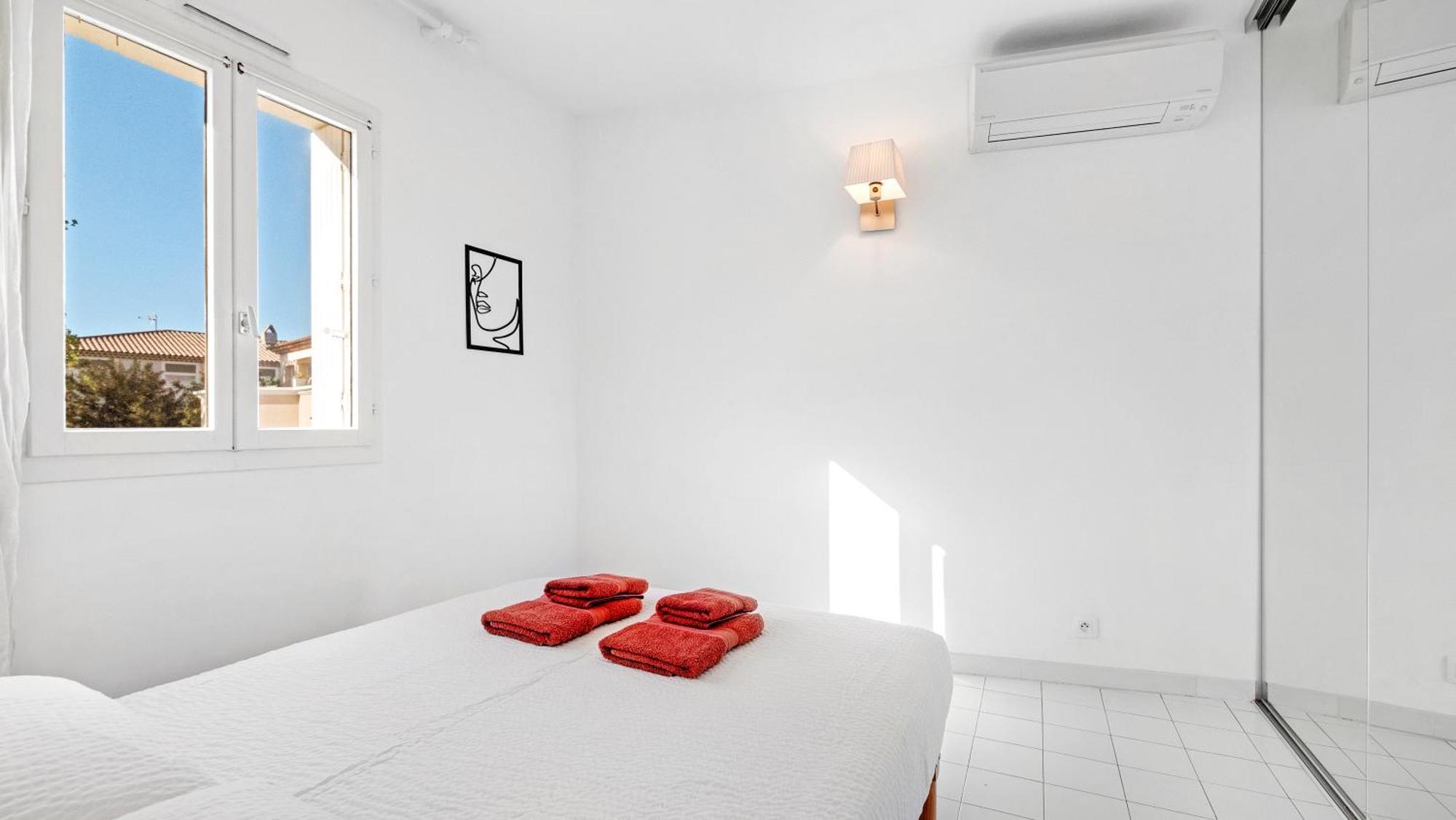 Casa Nostra, Port-Grimaud, Vue Sur Les Canaux 외부 사진